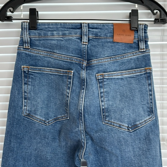 Jeans - Picture 3 of 3